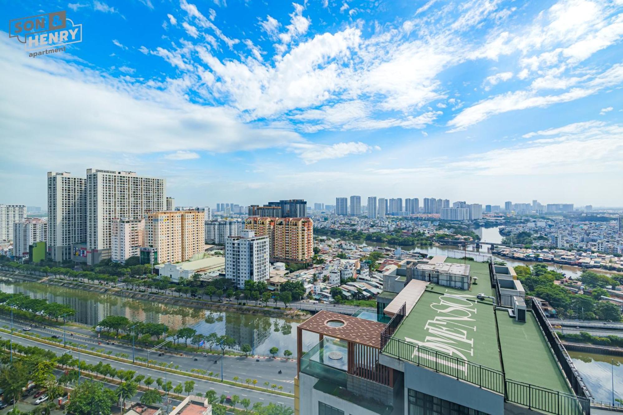Son&Henry Zenity District 1 Apartment Хошимин Екстериор снимка