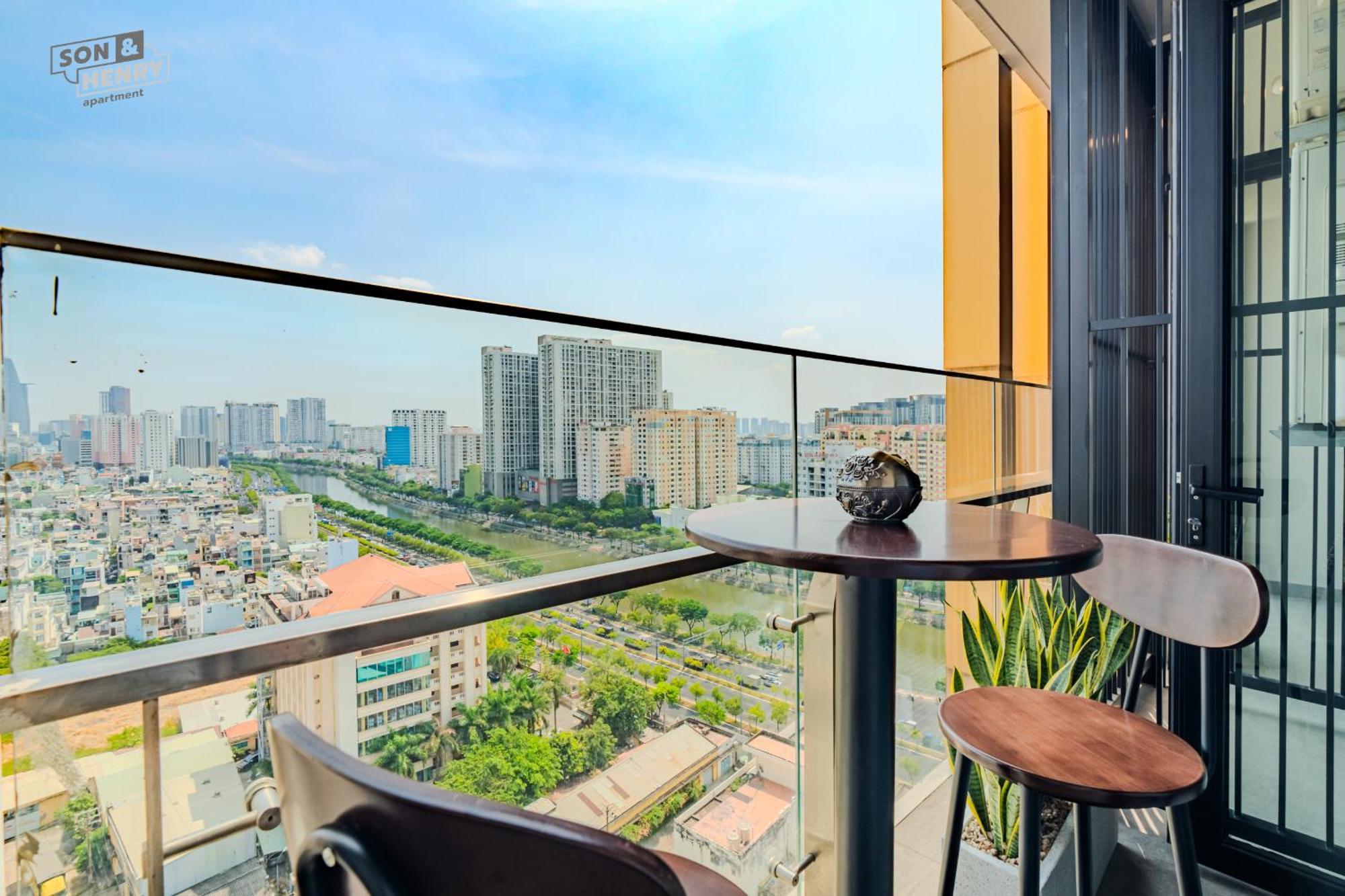 Son&Henry Zenity District 1 Apartment Хошимин Екстериор снимка